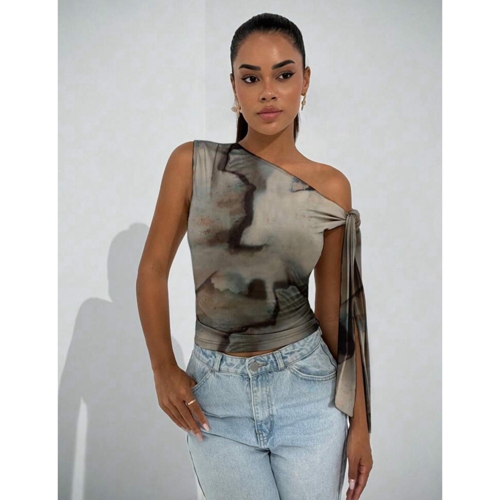 Asymmetrical One-Shoulder Top